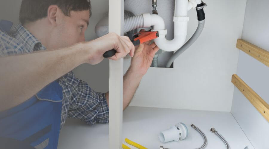 Professional emergency plumbing in Mackinaw City, MI